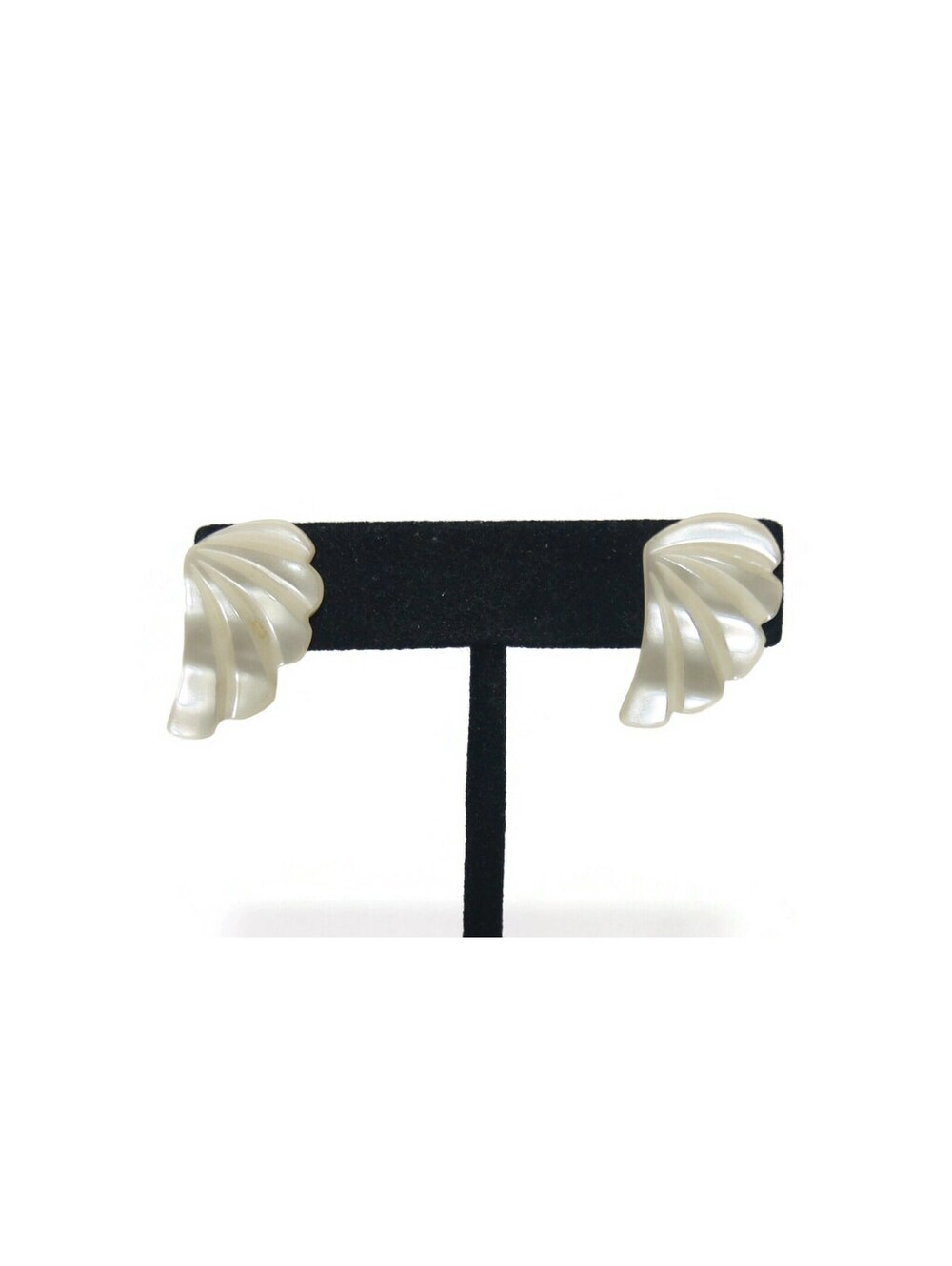 Vintage Faux Mother of Pearl Butterfly Wing Stud Earrings.